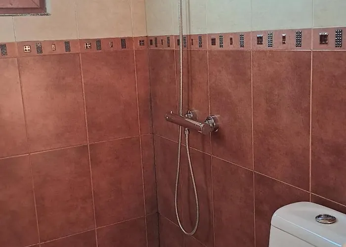 Yellow Fani Szinemorec